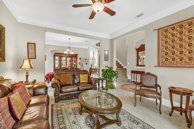 Building Photo - 28606 Rolling Ridge Dr