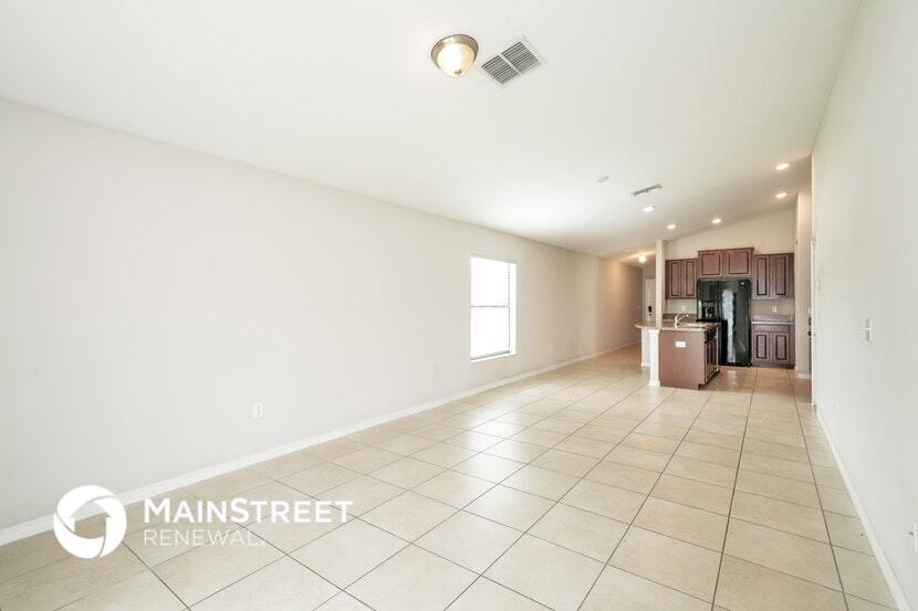 Building Photo - 36095 Carriage Pine Ct