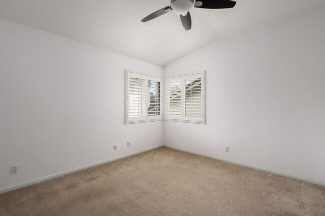 Building Photo - 14964 Pepperdine Dr