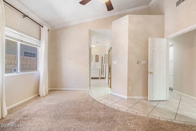 Building Photo - 7421 S Kachina Dr