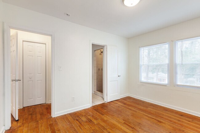 Building Photo - Spacious 3bd/2ba w/ Large Backyard & Close to ATL Beltline!