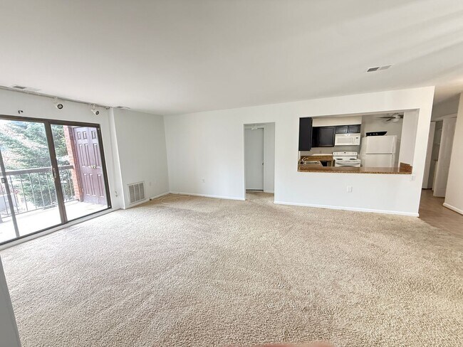 Building Photo - 6711 Park Heights Ave