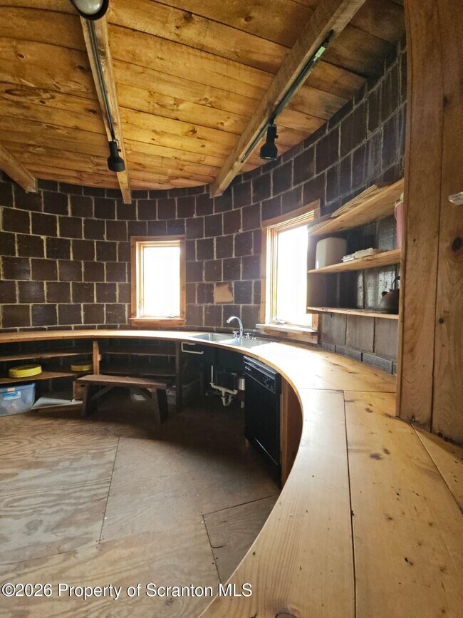 Building Photo - 149 Medei Rd