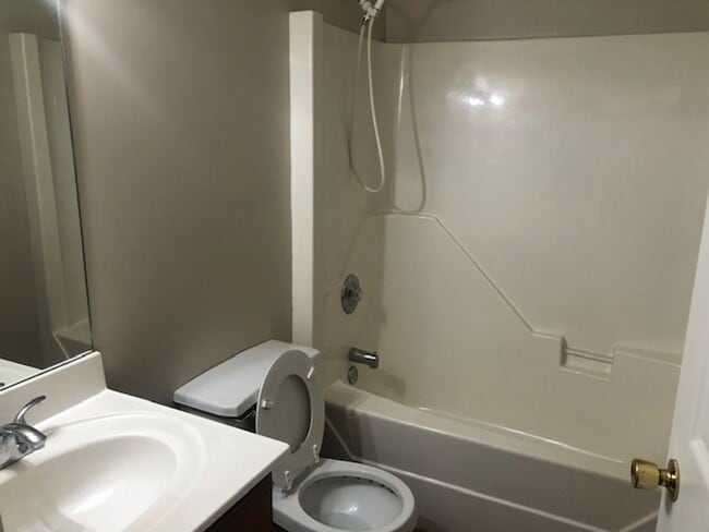 Building Photo - 2705 Beartooth Way