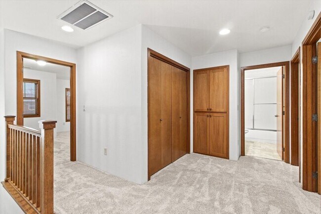 Building Photo - 3126 Alameda St