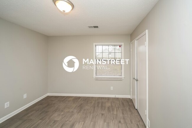 Building Photo - 7644 Millbridge Dr