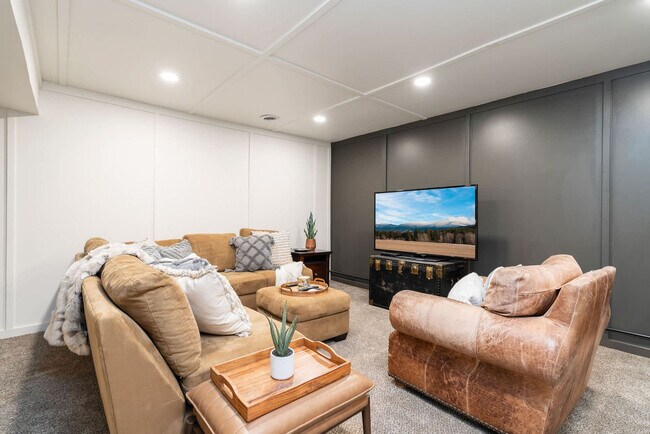 Building Photo - 928 Ditney Way