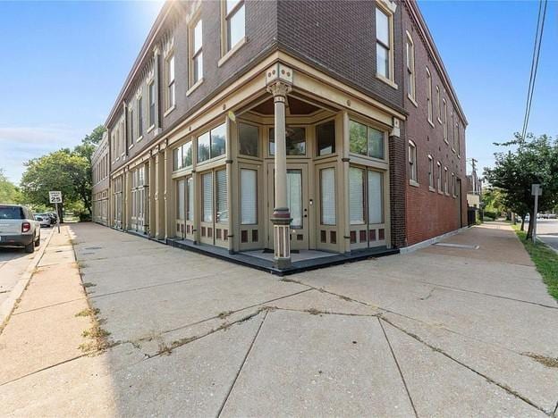 Building Photo - 1924 Geyer Ave