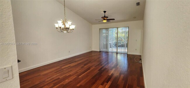 Building Photo - 7400 S Aragon Blvd