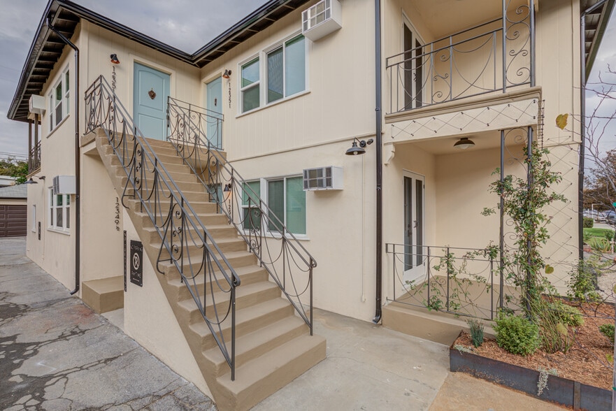 Building Photo - 12349 Riverside Dr