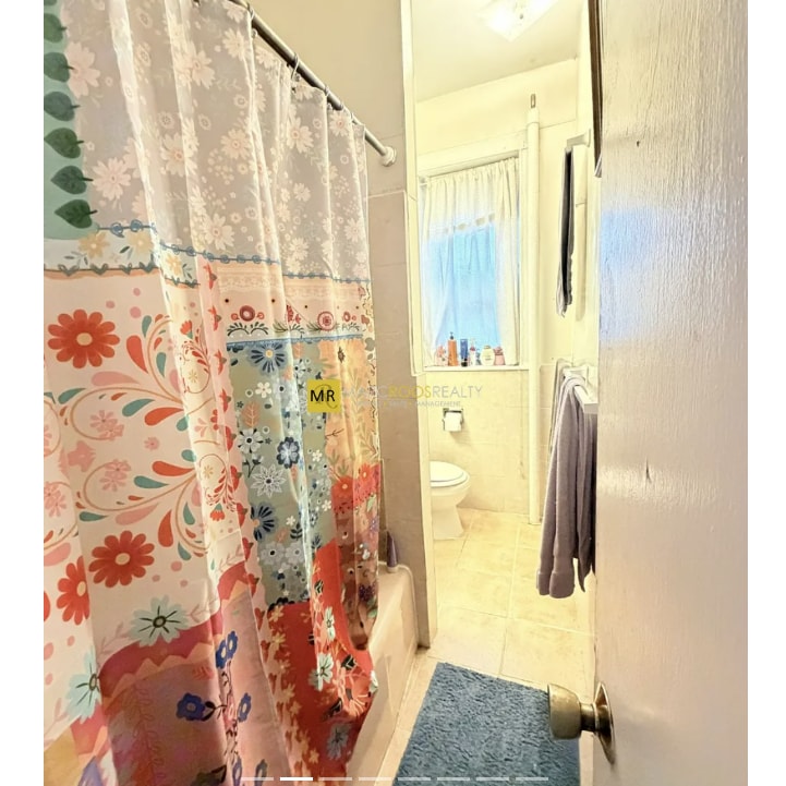 Building Photo - 17 Aberdeen St