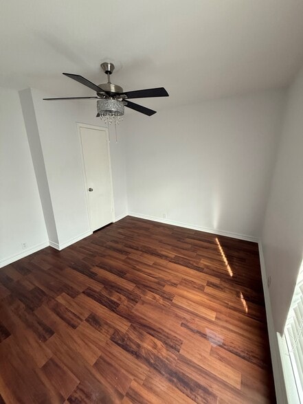 Building Photo - 3320 N Arnoult Rd