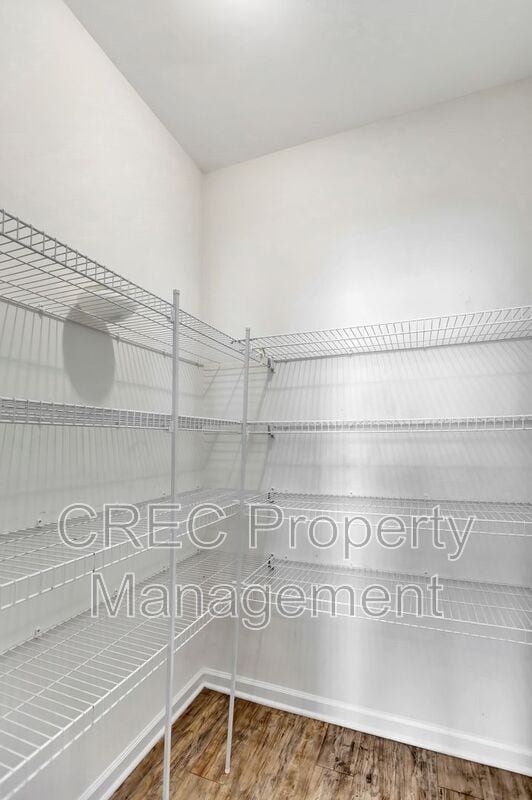 Building Photo - 8986 Cat Tail Pond Rd