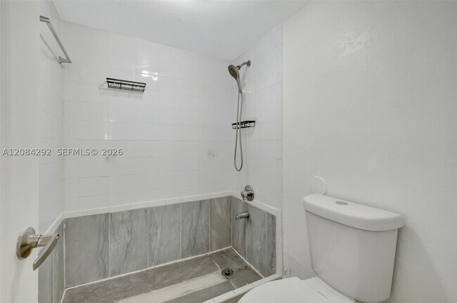 Building Photo - 4804 NW 79th Ave