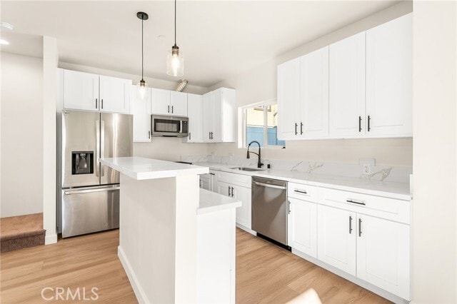 Building Photo - 904 S Hert St