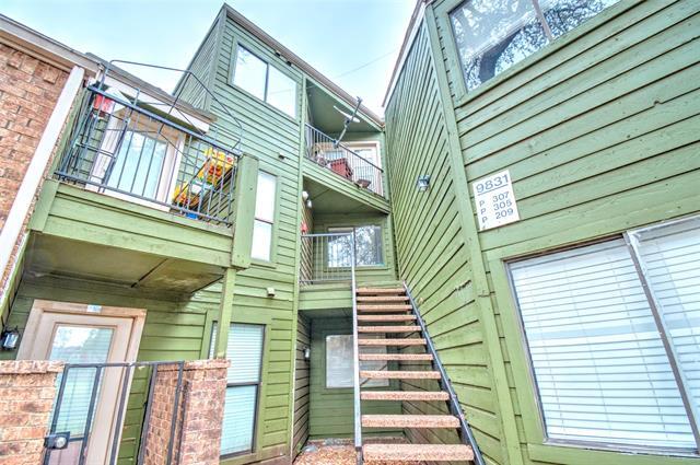 Building Photo - 9831 Walnut St