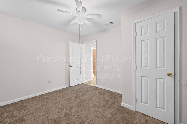 Building Photo - 4211 Crestside Ridge SW