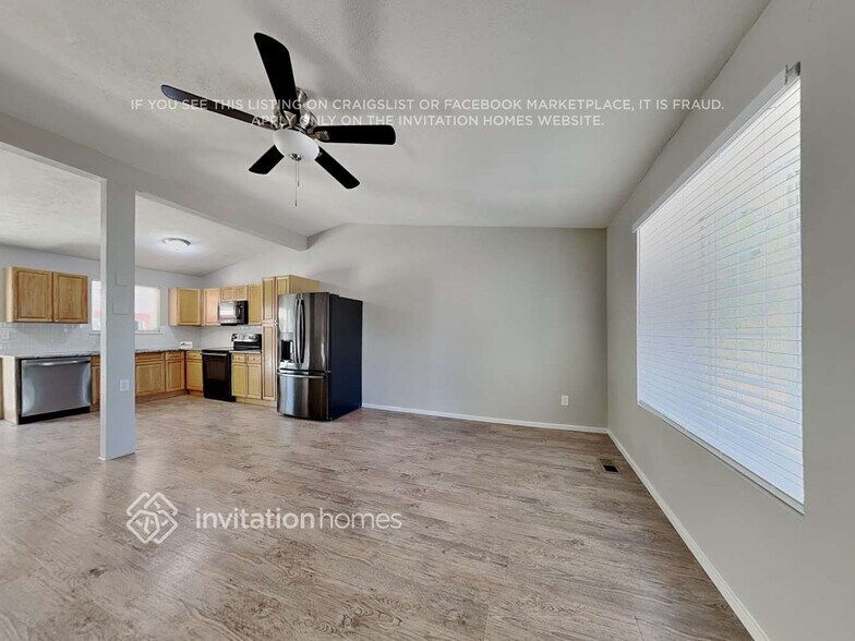 Building Photo - 19126 E Milan Cir