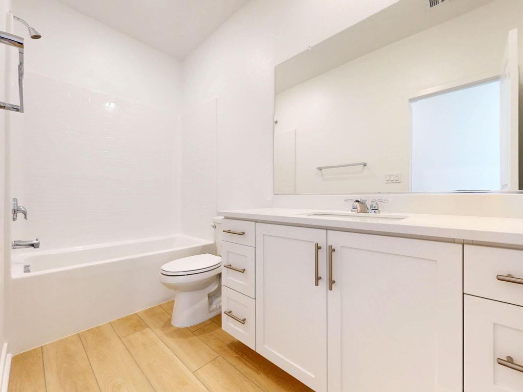 Building Photo - 8421 Gabrielino Ct