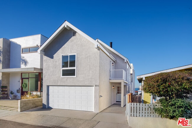 Building Photo - 1125 Manhattan Ave