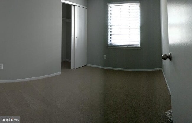 Building Photo - 406B Willow Turn