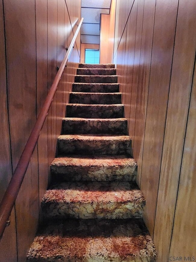 Building Photo - 825 4th St