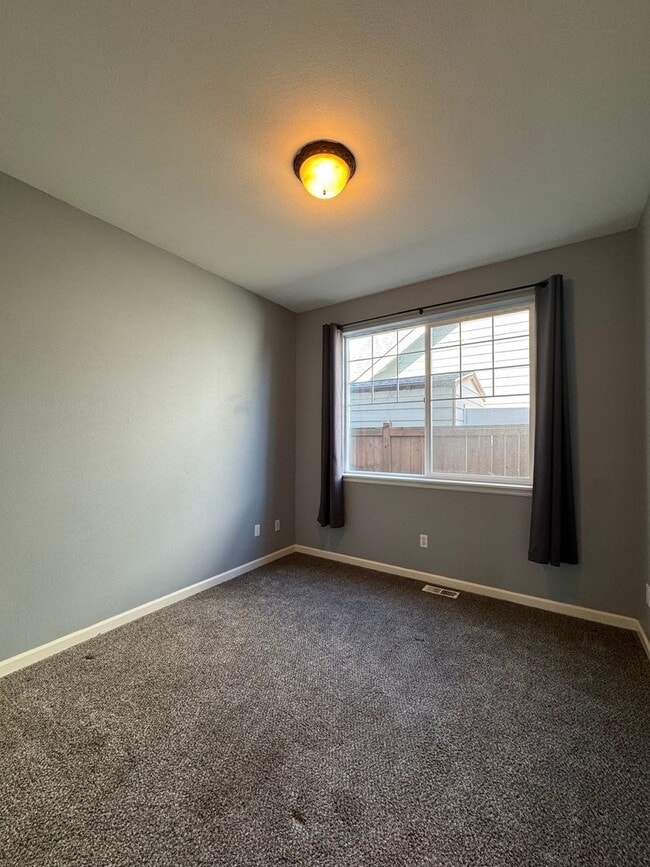 Building Photo - Rare Wheaton Ct Availability