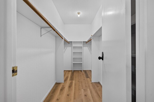 Building Photo - 11711 Memorial Dr