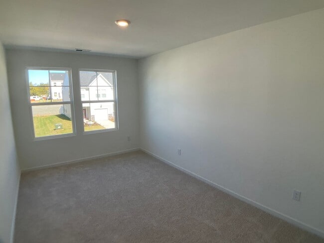Building Photo - Brand New Townhome in Lawson Townes, Haw River, NC