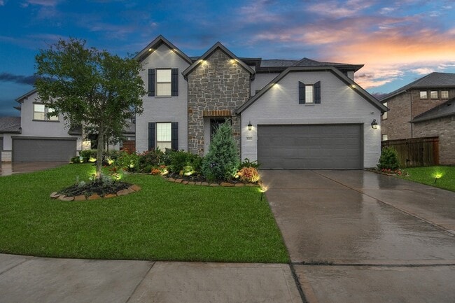 Building Photo - 5411 Cavall Rd