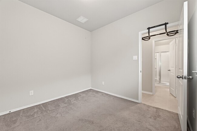 Building Photo - 20211 Rainflower Bay Ln