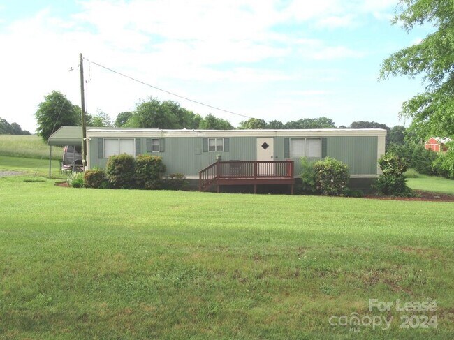 Building Photo - 3487 Avery Rd