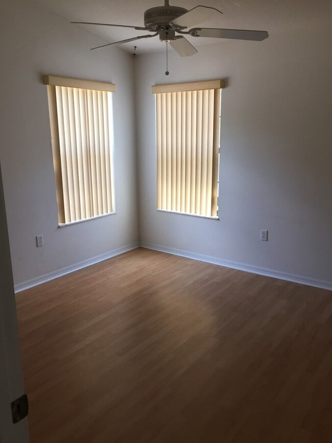 Building Photo - NOT AVAILABLE TO SHOW UNTIL MID NOVEMBER.....