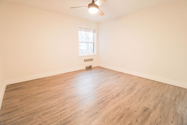 Building Photo - 1823 Griswold Dr