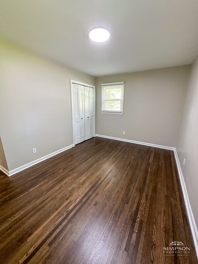 Building Photo - 408 Spring Hill Rd