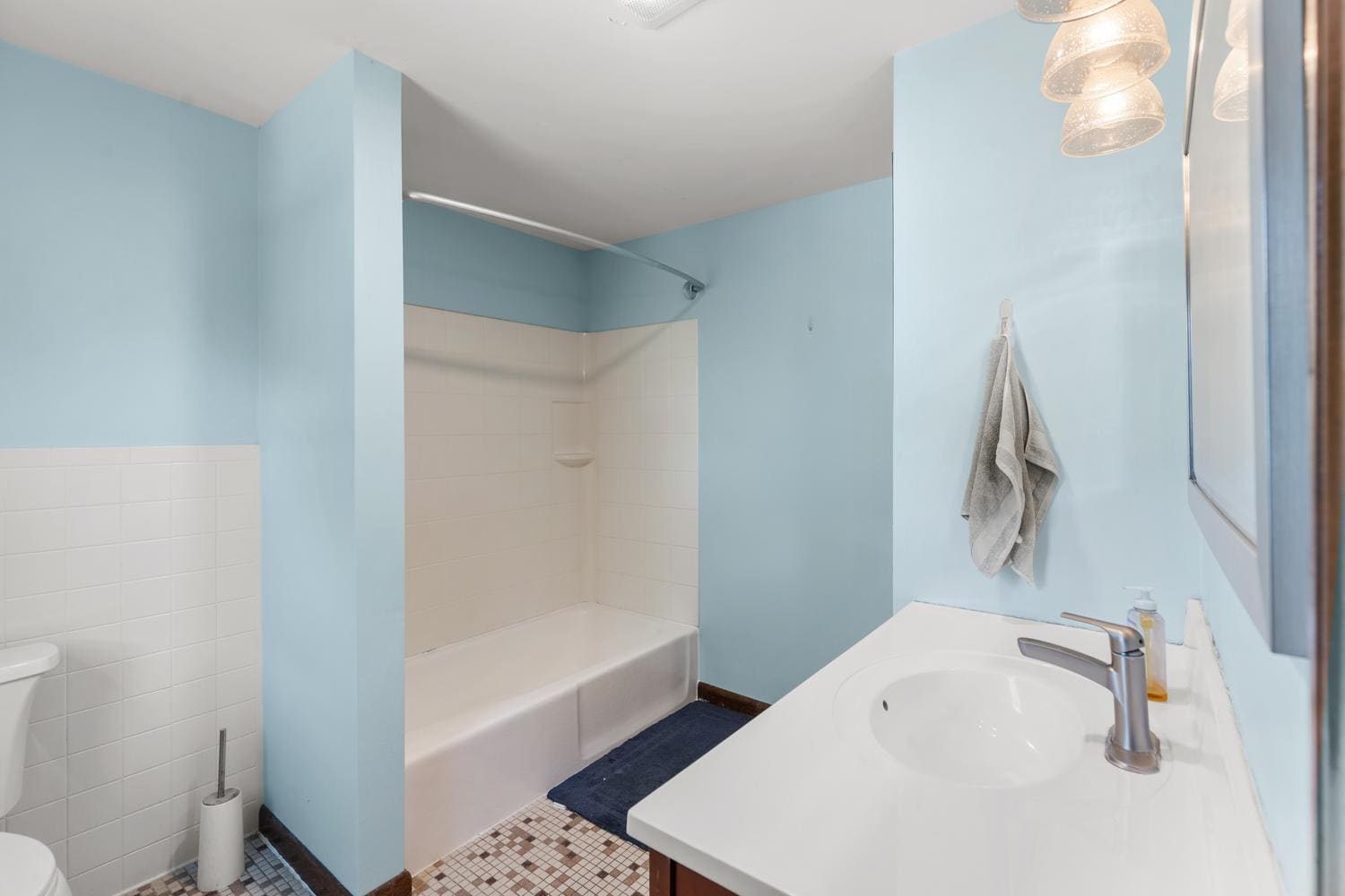 Building Photo - 57 Newbury St