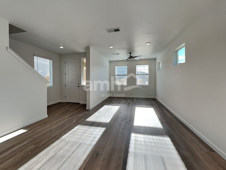 Building Photo - 23621 E 2nd Pl