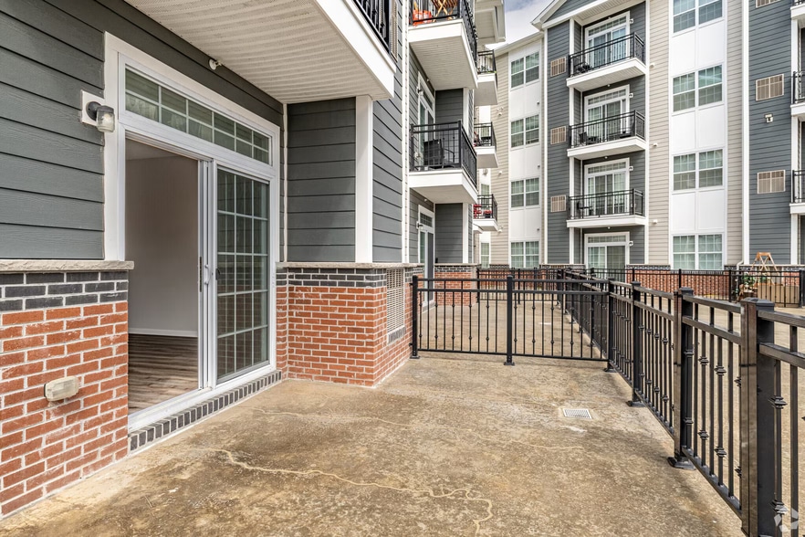 Building Photo - 95 Murray St