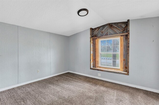 Building Photo - 10821 TX-150