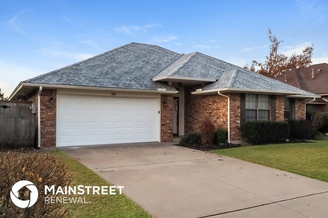 Building Photo - 1808 Yellowstone Ln