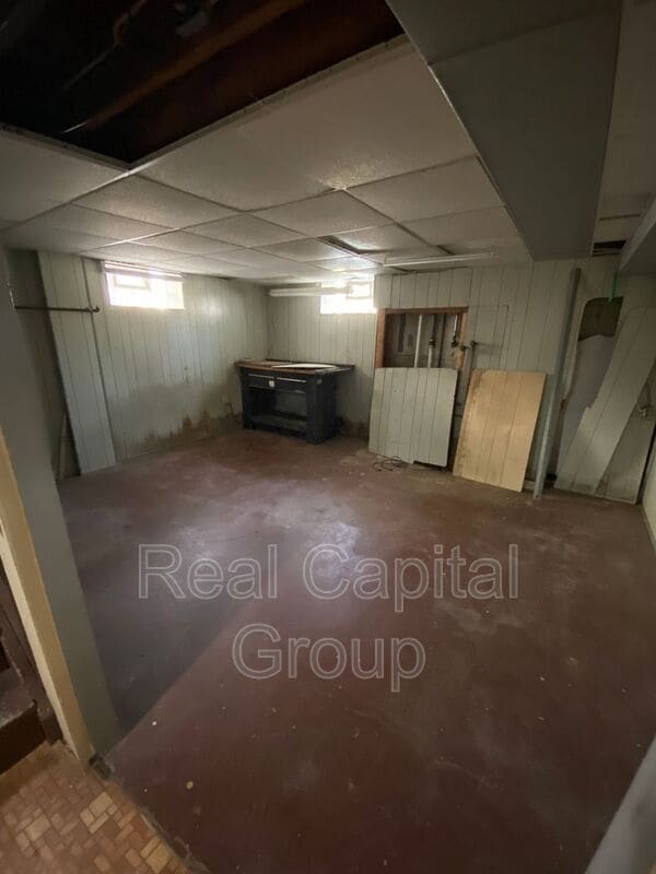 Building Photo - 3518 Ontario Ave