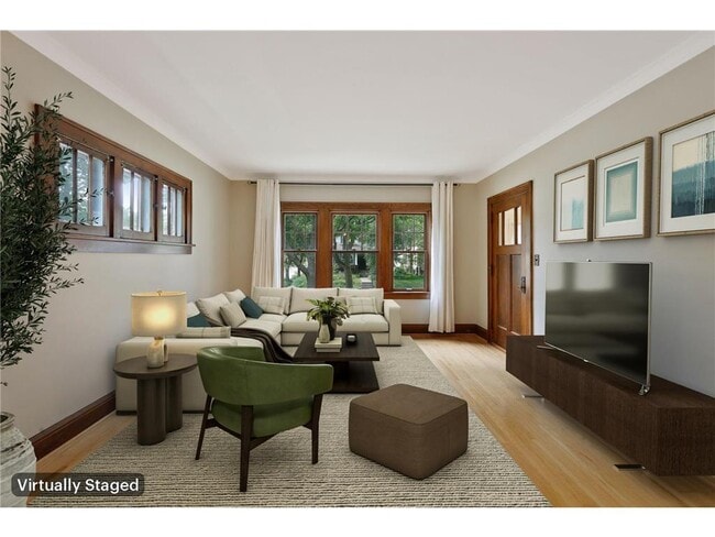 Building Photo - 2301 Benjamin St NE