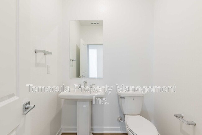 Building Photo - 31374 Lolite Dr