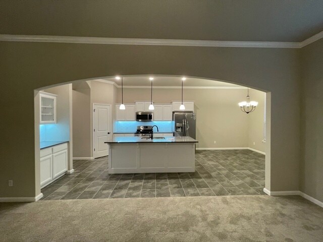 Building Photo - 3907 Abingdon Dr