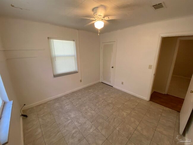 Building Photo - 4416 Creighton Rd