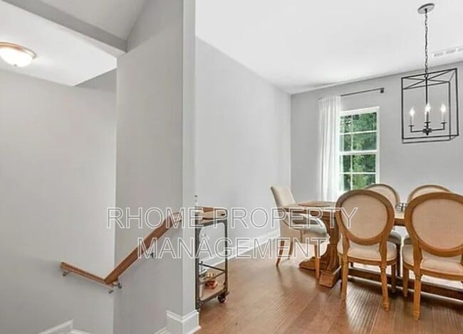 Building Photo - 299 Benson Manor Cir