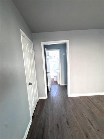 Building Photo - 1417 Bennett Ave