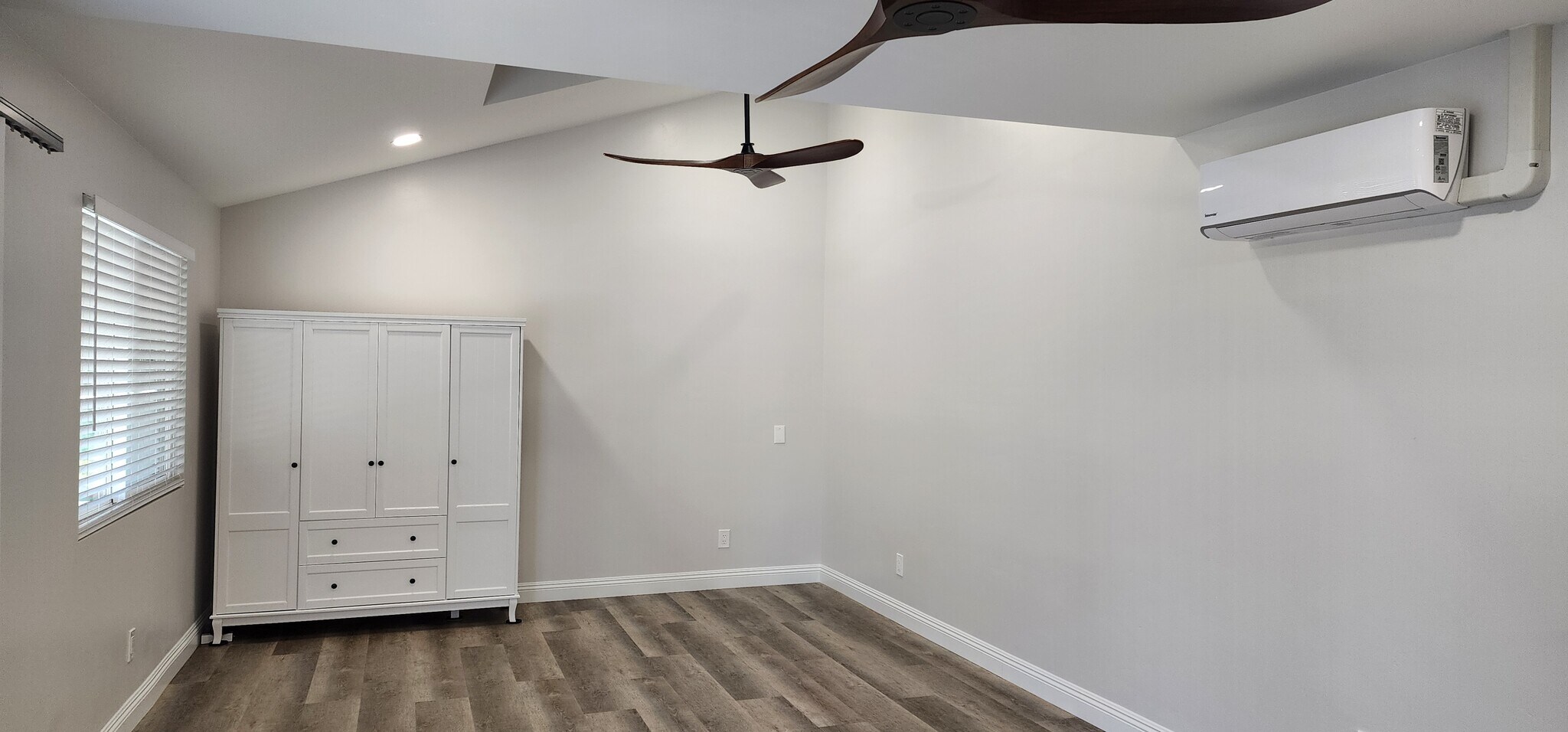 Building Photo - 30851 De Portola Rd