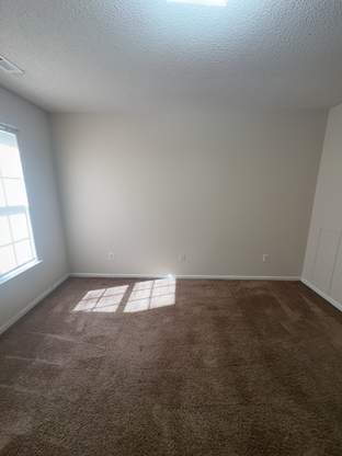 Building Photo - 996 W Pueblo Dr