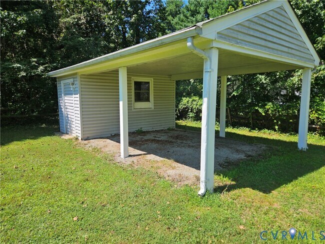 Building Photo - 519 Smith Dr